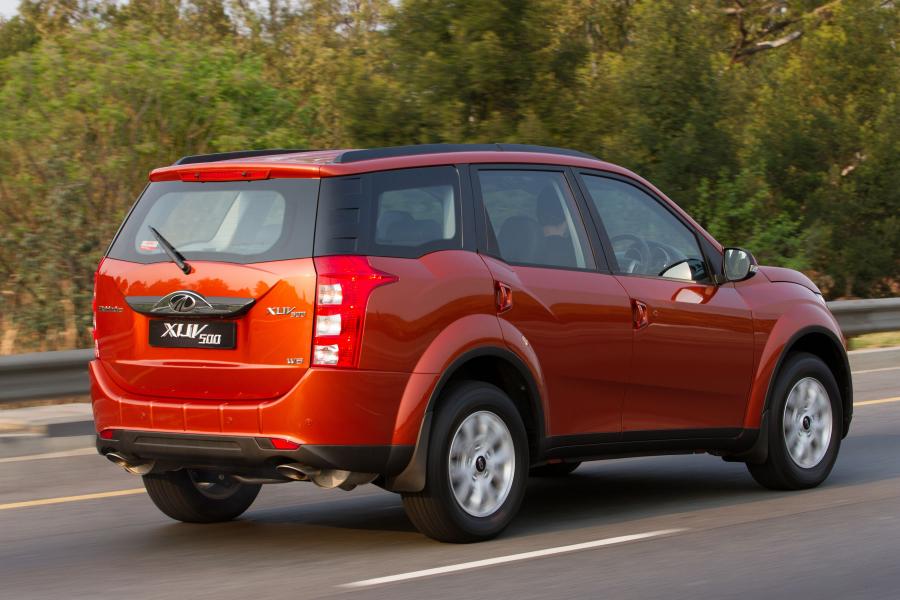  Mahindra XUV500 2015 года  (фото 21 из 30)